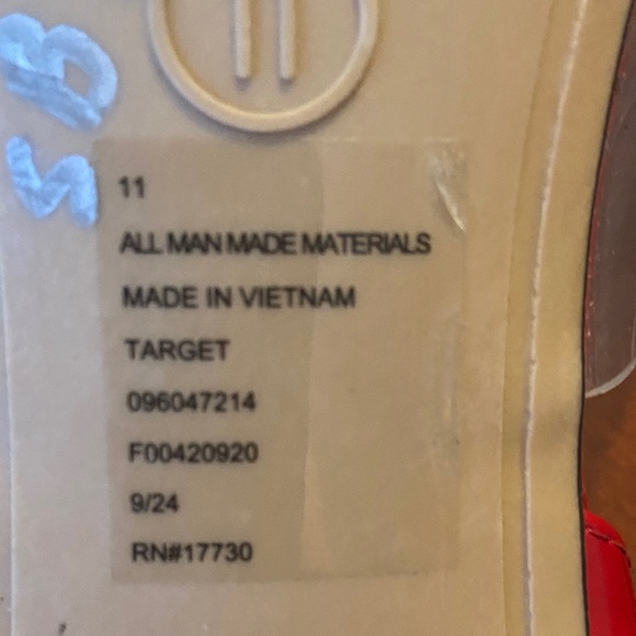 A New Day Women’s Eleanor Red and Cream Heart kitten Heels 2” - Picture 5 of 9